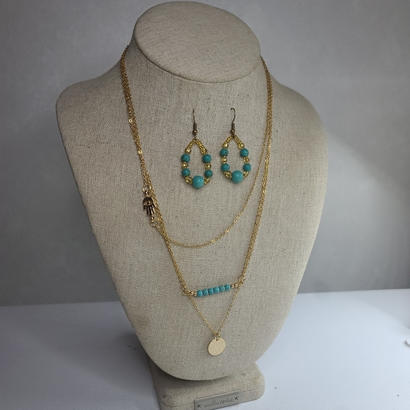 Bohemian Style Turquoise Beads with Goldtone Necklace & Earrings - Picture 3 of 5